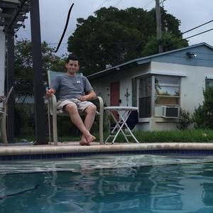 Meet your Posher, Philip